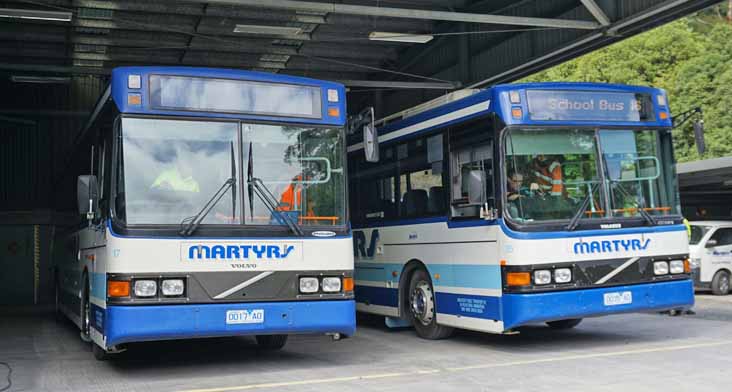 Martyrs Volvo B7R Volgren CR221 17 & 35